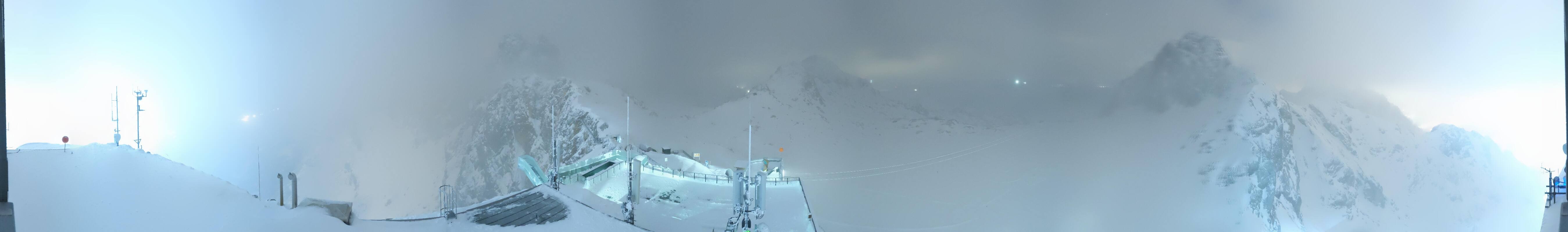 Archiv Foto Webcam Dachstein Gletscher: Panoramablick von der Bergstation