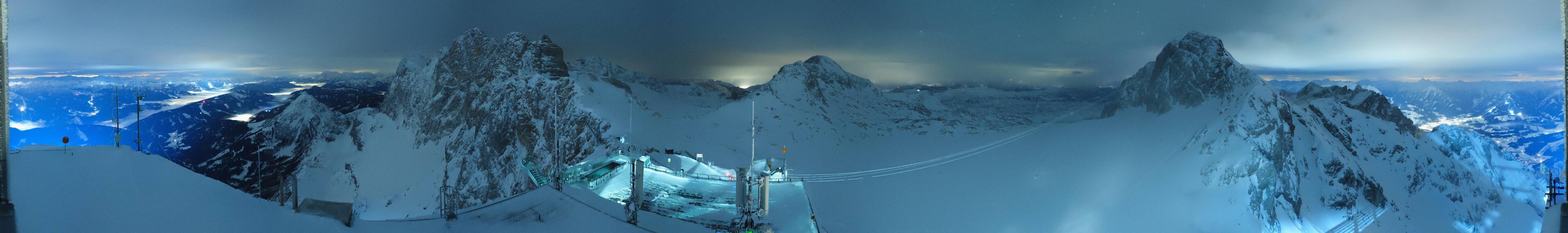 Archiv Foto Webcam Dachstein Gletscher: Panoramablick von der Bergstation