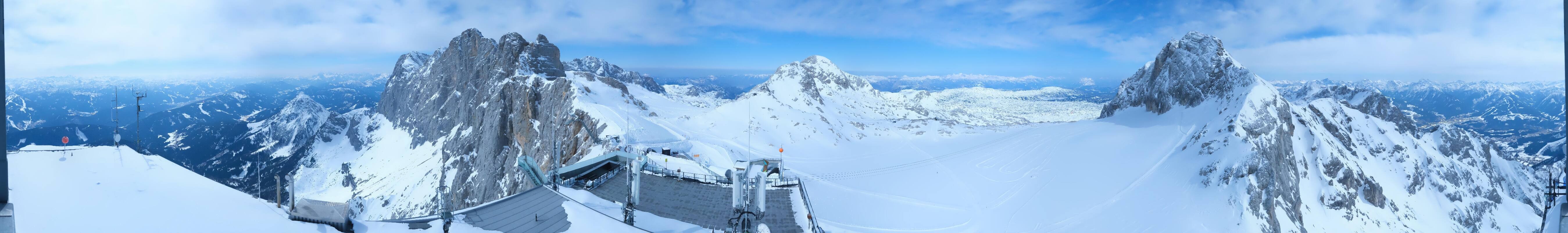 Archiv Foto Webcam Dachstein Gletscher: Panoramablick von der Bergstation