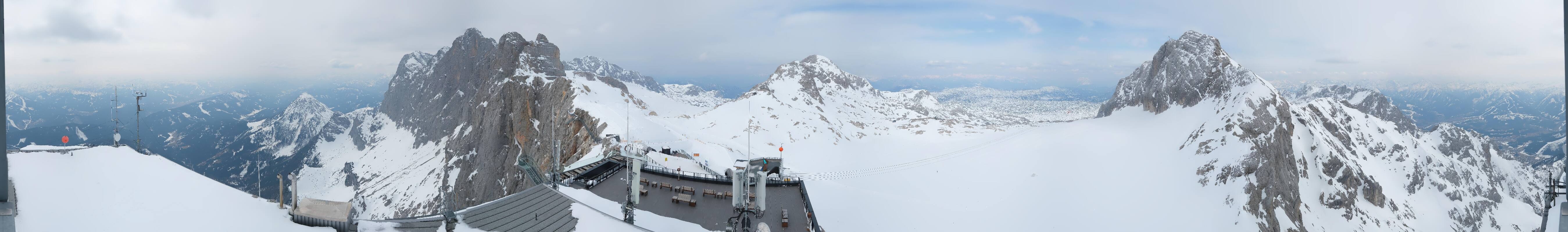Archiv Foto Webcam Dachstein Gletscher: Panoramablick von der Bergstation