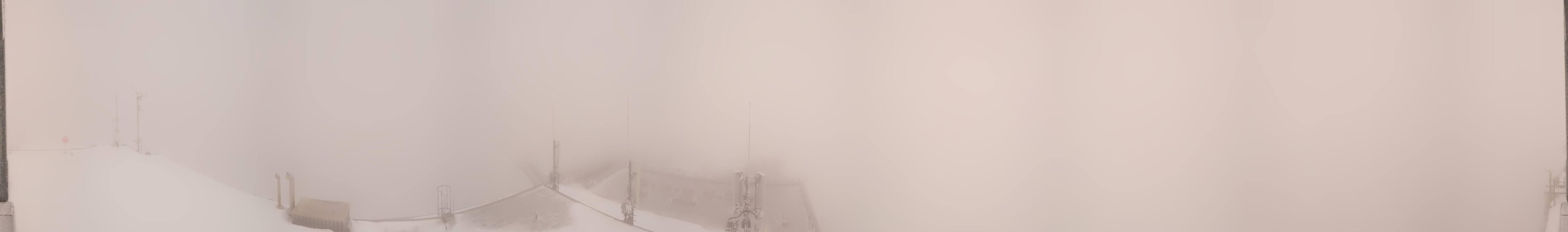 Archiv Foto Webcam Dachstein Gletscher: Panoramablick von der Bergstation