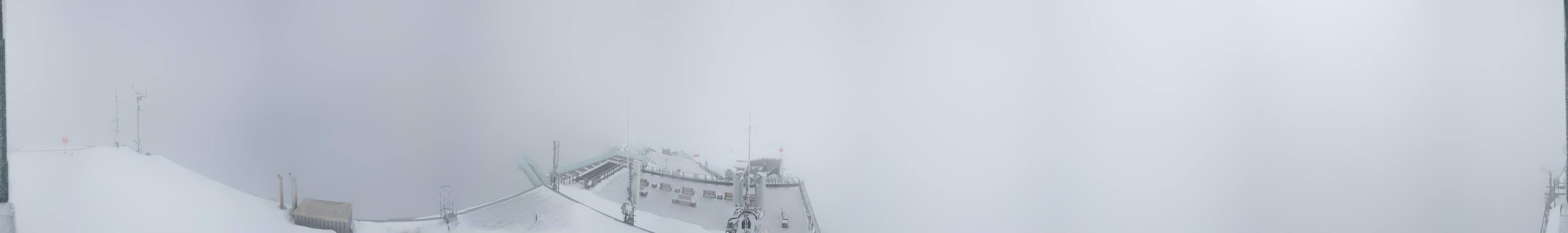 Archiv Foto Webcam Dachstein Gletscher: Panoramablick von der Bergstation