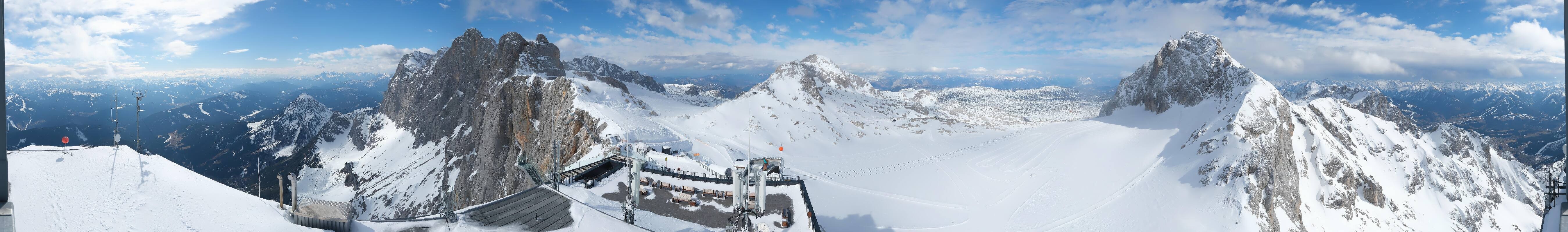 Archiv Foto Webcam Dachstein Gletscher: Panoramablick von der Bergstation