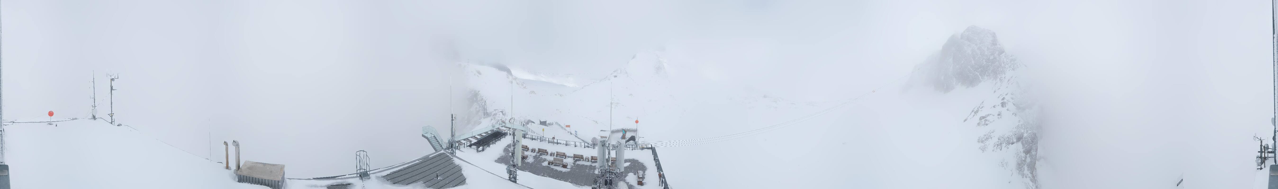 Archiv Foto Webcam Dachstein Gletscher: Panoramablick von der Bergstation