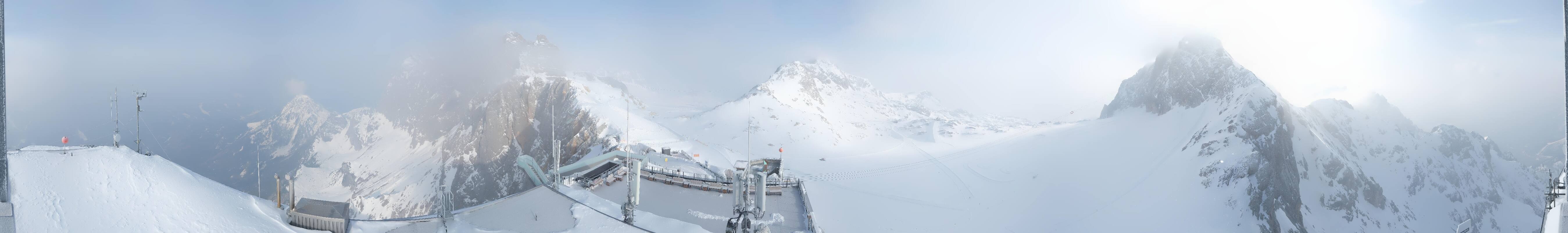 Archiv Foto Webcam Dachstein Gletscher: Panoramablick von der Bergstation