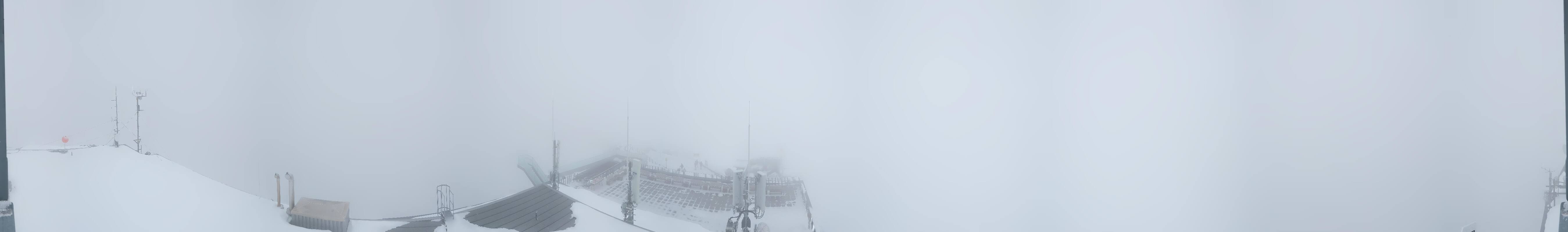 Archiv Foto Webcam Dachstein Gletscher: Panoramablick von der Bergstation