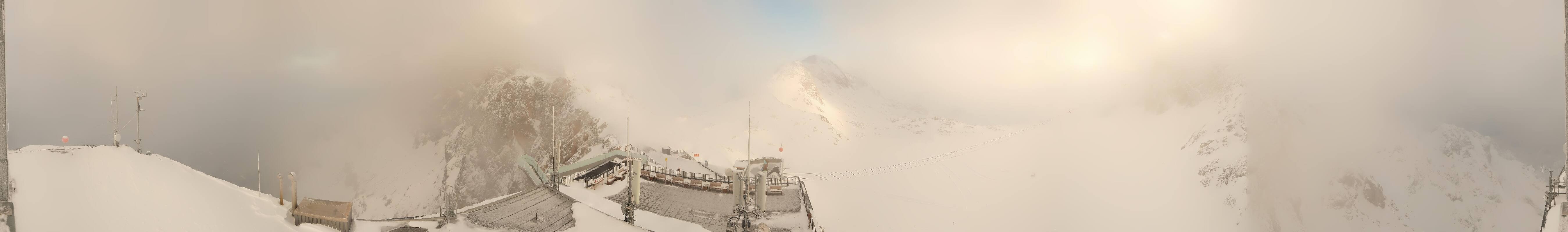 Archiv Foto Webcam Dachstein Gletscher: Panoramablick von der Bergstation