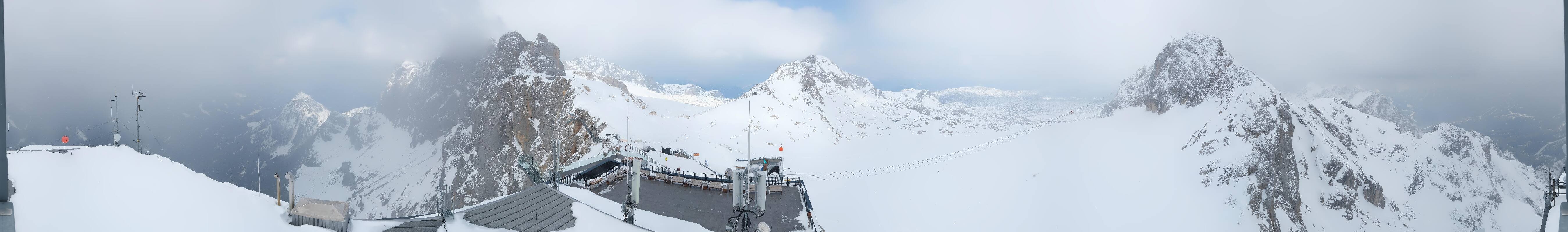 Archiv Foto Webcam Dachstein Gletscher: Panoramablick von der Bergstation