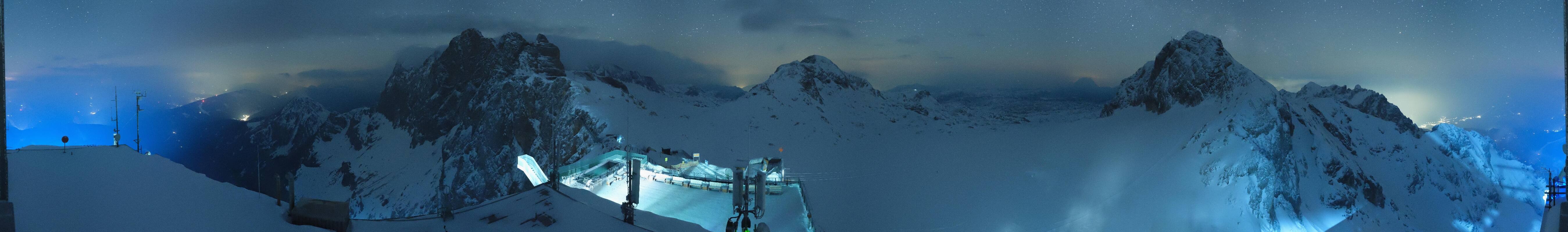 Archiv Foto Webcam Dachstein Gletscher: Panoramablick von der Bergstation
