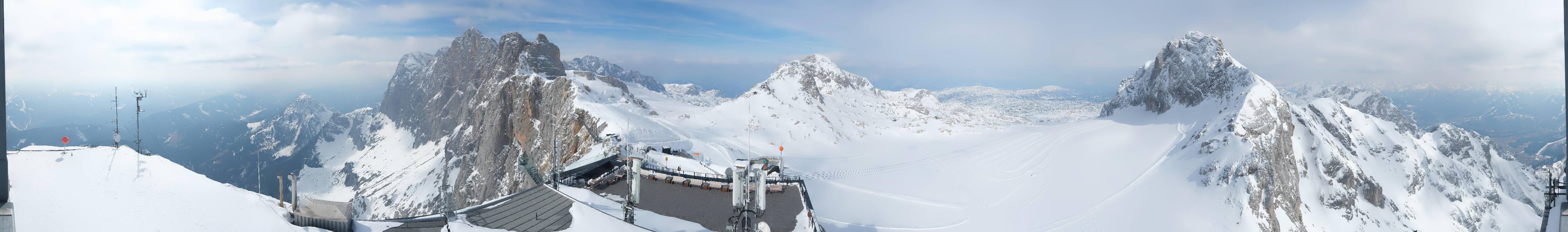 Archiv Foto Webcam Dachstein Gletscher: Panoramablick von der Bergstation