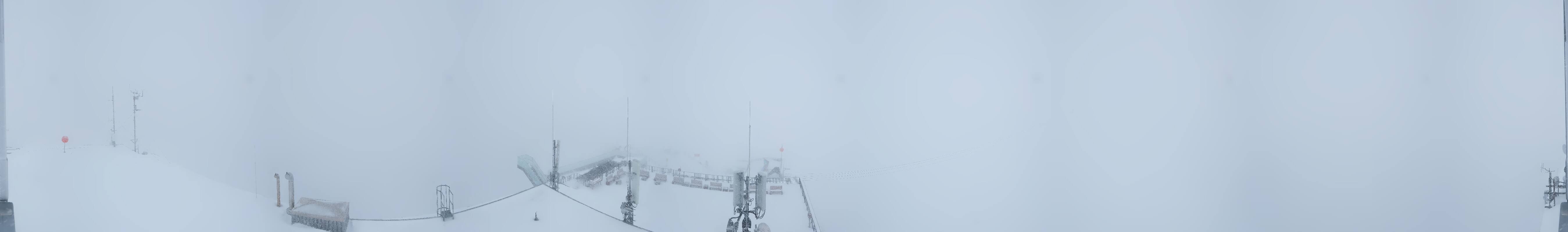 Archiv Foto Webcam Dachstein Gletscher: Panoramablick von der Bergstation