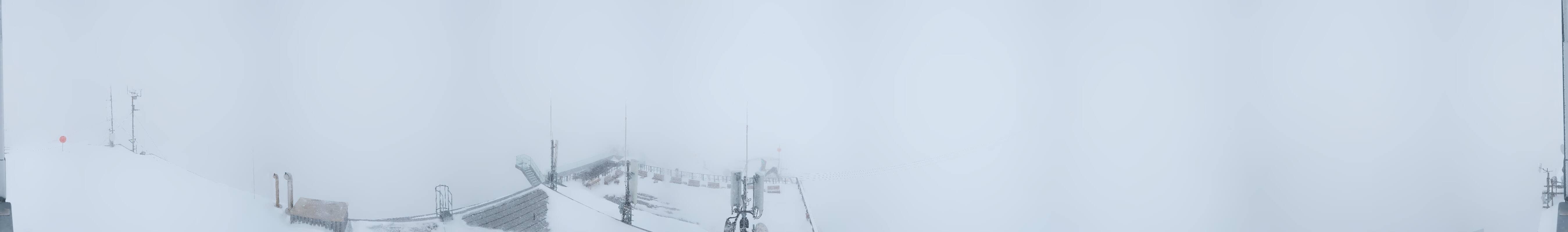 Archiv Foto Webcam Dachstein Gletscher: Panoramablick von der Bergstation