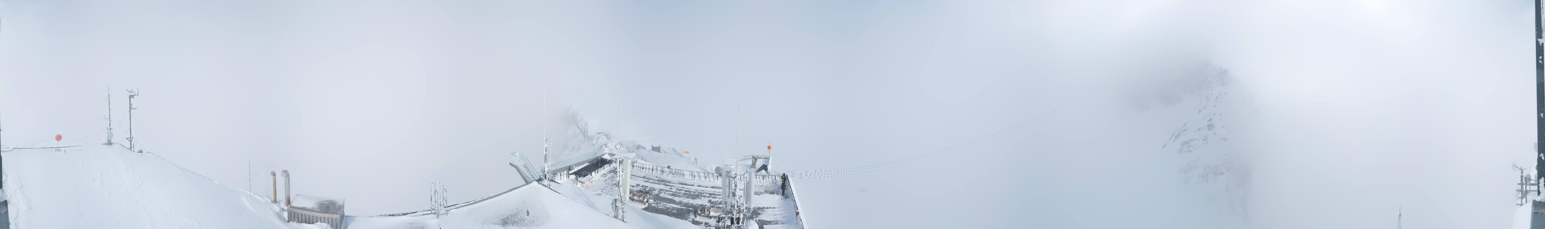 Archiv Foto Webcam Dachstein Gletscher: Panoramablick von der Bergstation