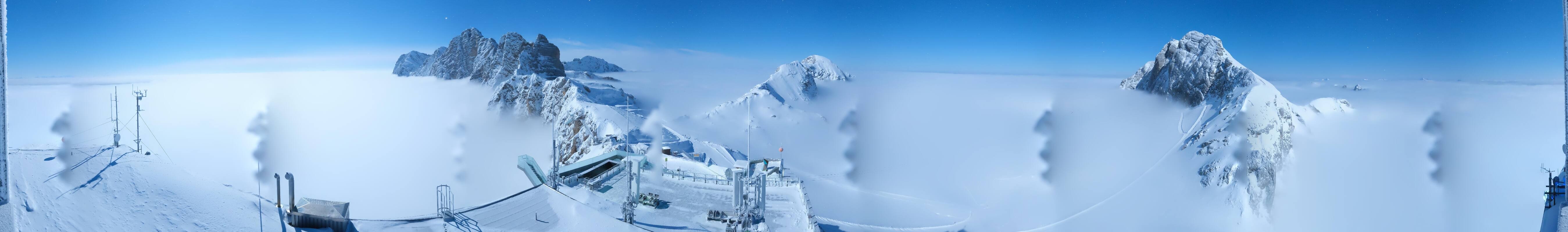 Archiv Foto Webcam Dachstein Gletscher: Panoramablick von der Bergstation