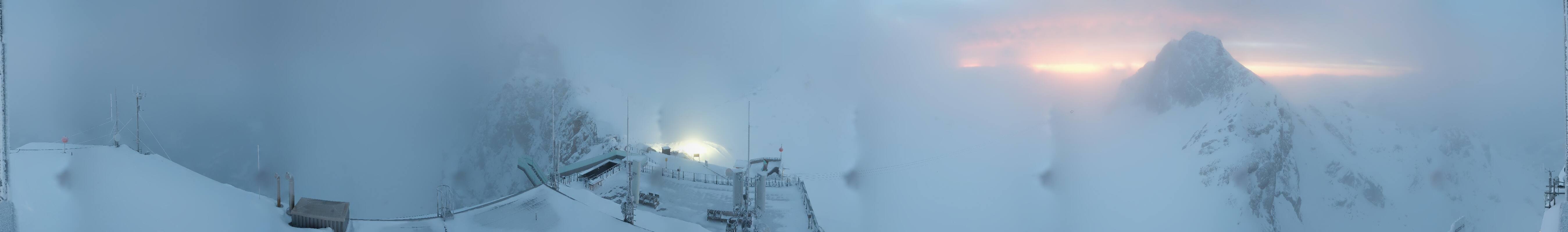 Archiv Foto Webcam Dachstein Gletscher: Panoramablick von der Bergstation