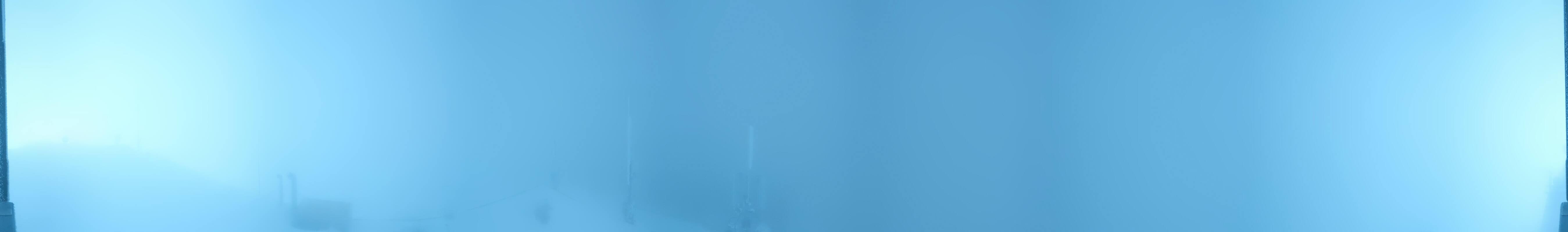 Archived image Panoramic webcam view at the Dachstein Glacier