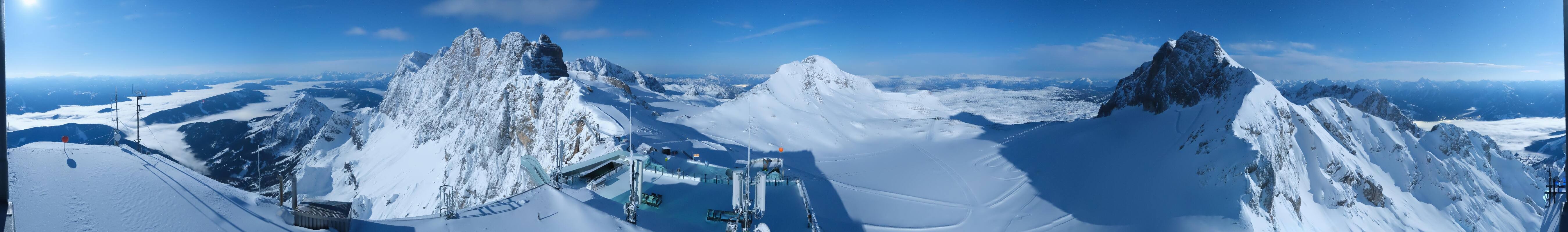 Archiv Foto Webcam Dachstein Gletscher: Panoramablick von der Bergstation