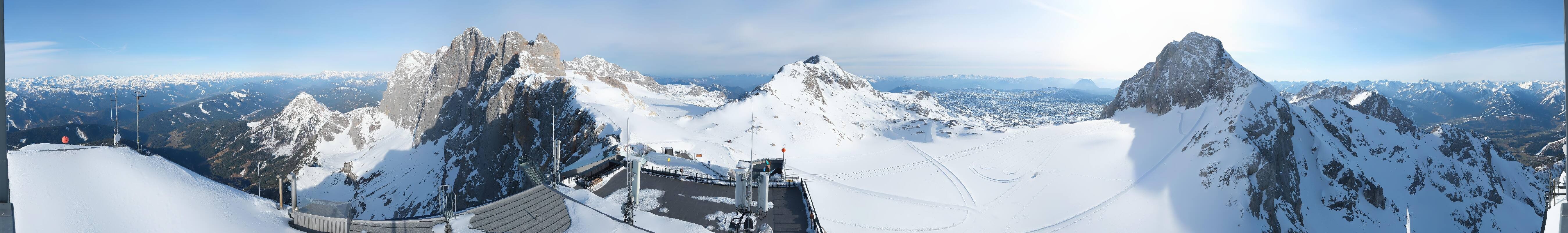 Archiv Foto Webcam Dachstein Gletscher: Panoramablick von der Bergstation