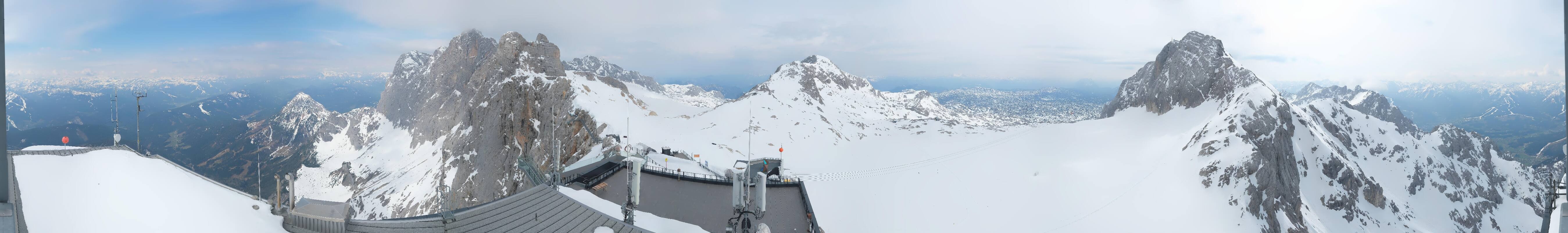 Archiv Foto Webcam Dachstein Gletscher: Panoramablick von der Bergstation