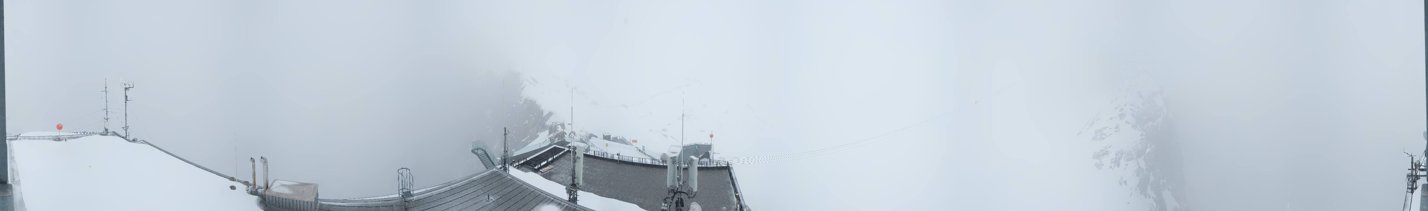 Archiv Foto Webcam Dachstein Gletscher: Panoramablick von der Bergstation