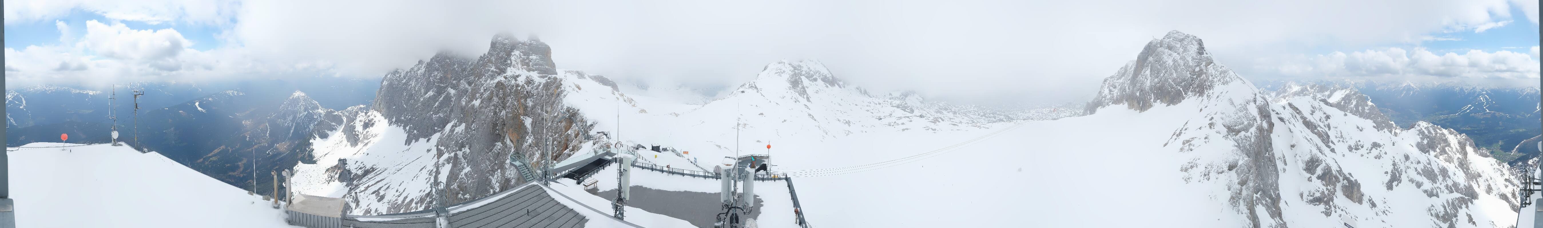 Archiv Foto Webcam Dachstein Gletscher: Panoramablick von der Bergstation