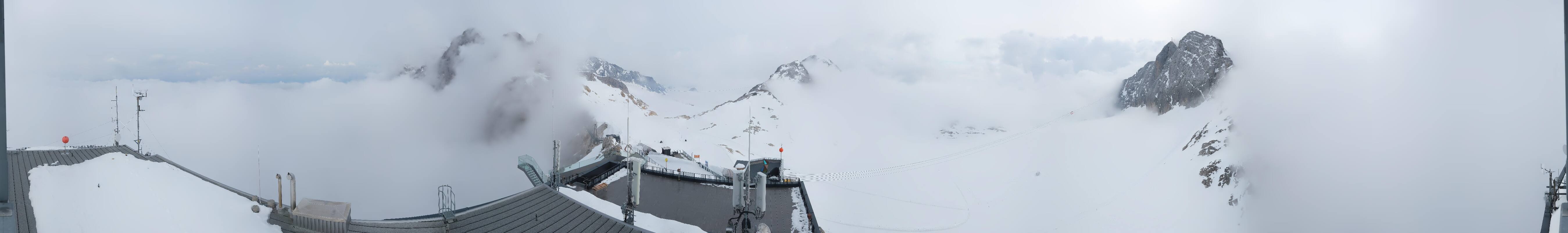 Archiv Foto Webcam Dachstein Gletscher: Panoramablick von der Bergstation