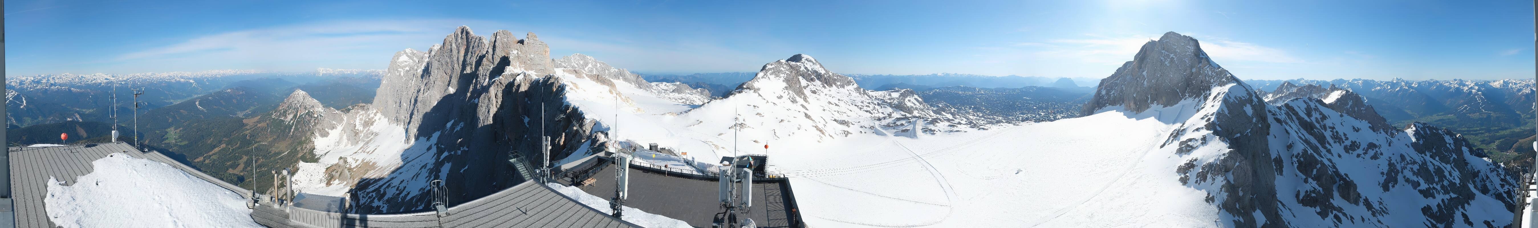 Archiv Foto Webcam Dachstein Gletscher: Panoramablick von der Bergstation