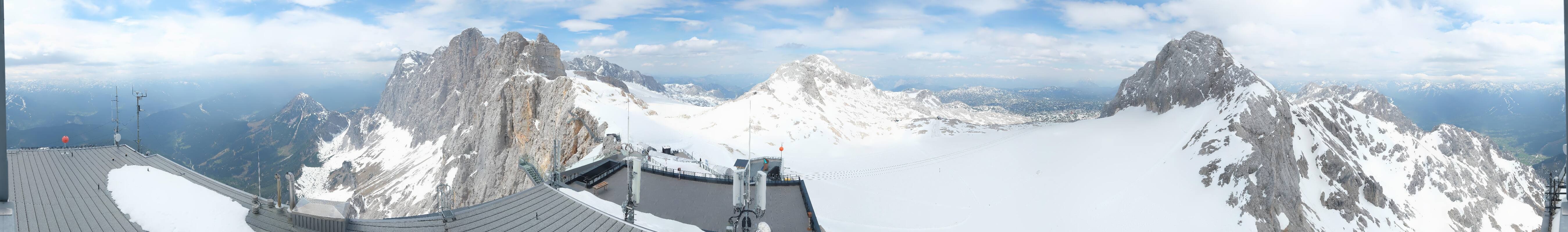 Archiv Foto Webcam Dachstein Gletscher: Panoramablick von der Bergstation