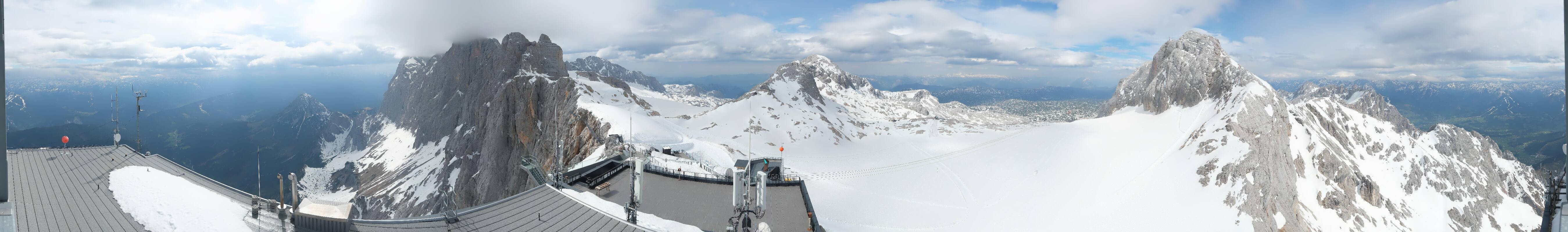 Archiv Foto Webcam Dachstein Gletscher: Panoramablick von der Bergstation