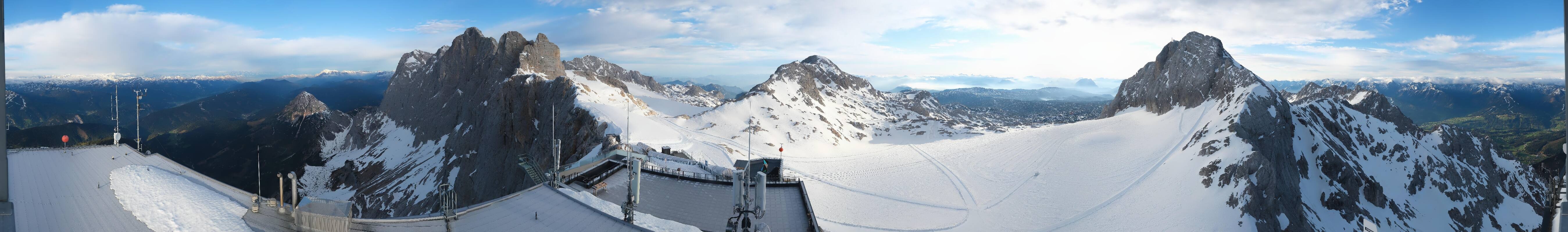 Archiv Foto Webcam Dachstein Gletscher: Panoramablick von der Bergstation