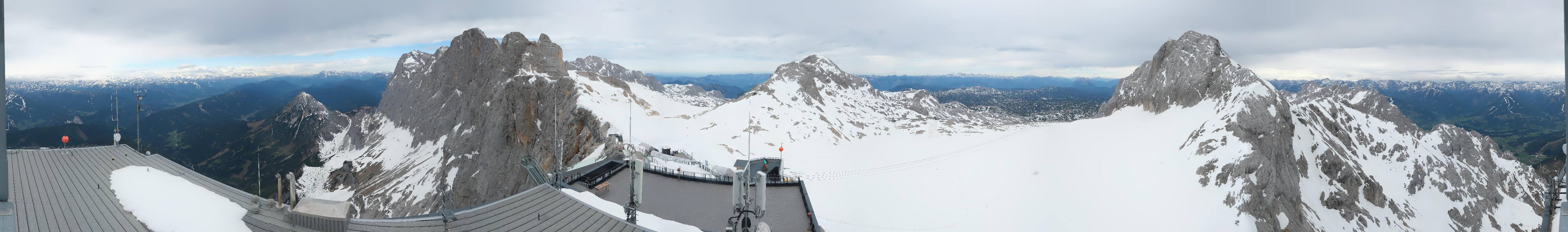 Archiv Foto Webcam Dachstein Gletscher: Panoramablick von der Bergstation