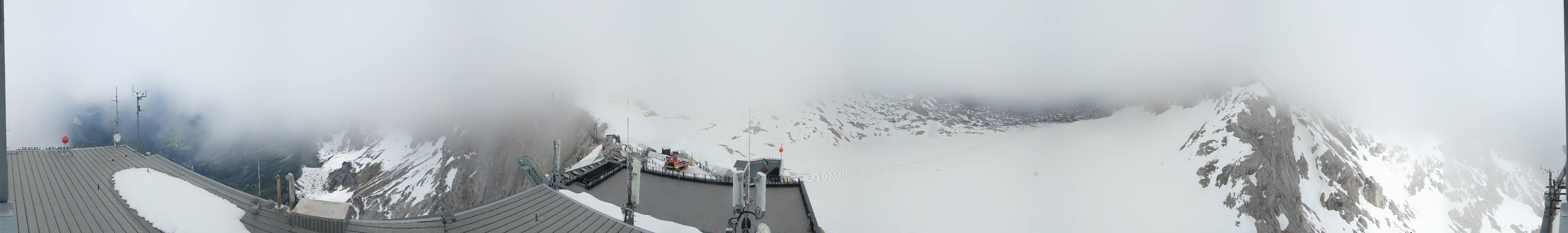 Archiv Foto Webcam Dachstein Gletscher: Panoramablick von der Bergstation