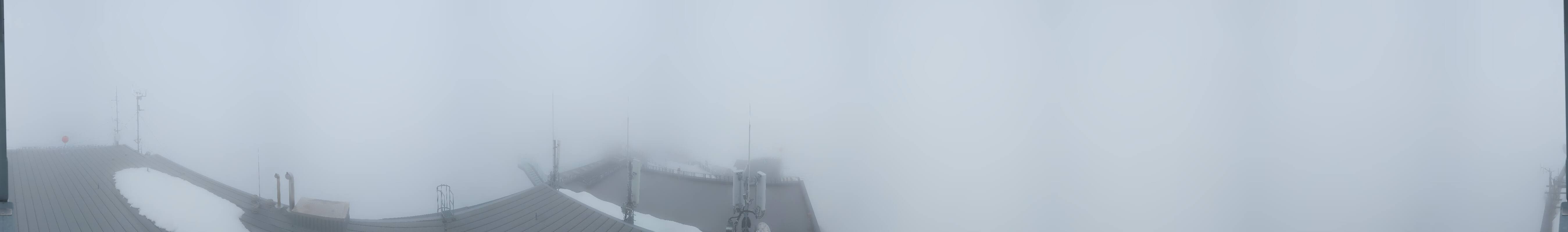 Archived image Panoramic webcam view at the Dachstein Glacier