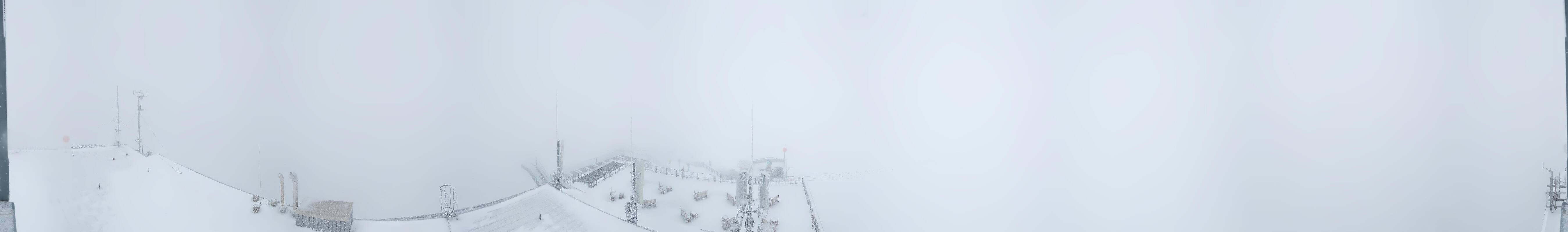 Archiv Foto Webcam Dachstein Gletscher: Panoramablick von der Bergstation