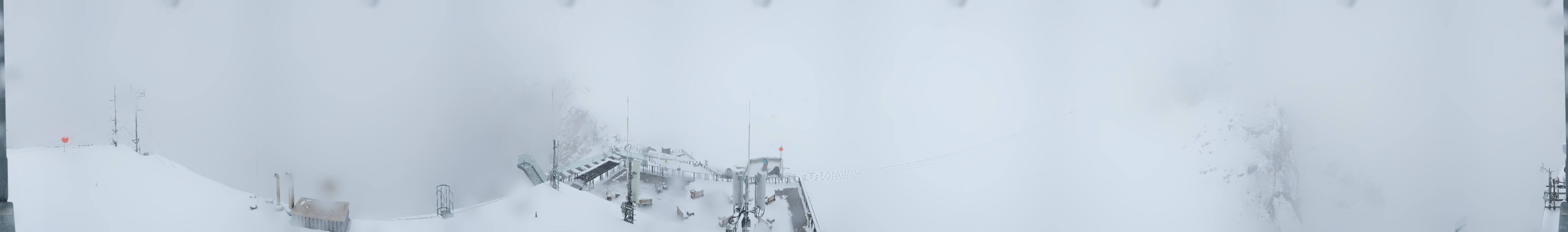 Archiv Foto Webcam Dachstein Gletscher: Panoramablick von der Bergstation
