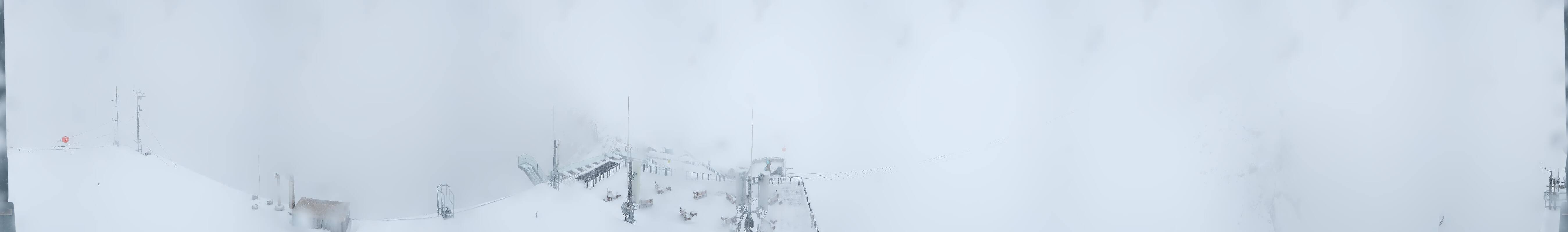Archiv Foto Webcam Dachstein Gletscher: Panoramablick von der Bergstation
