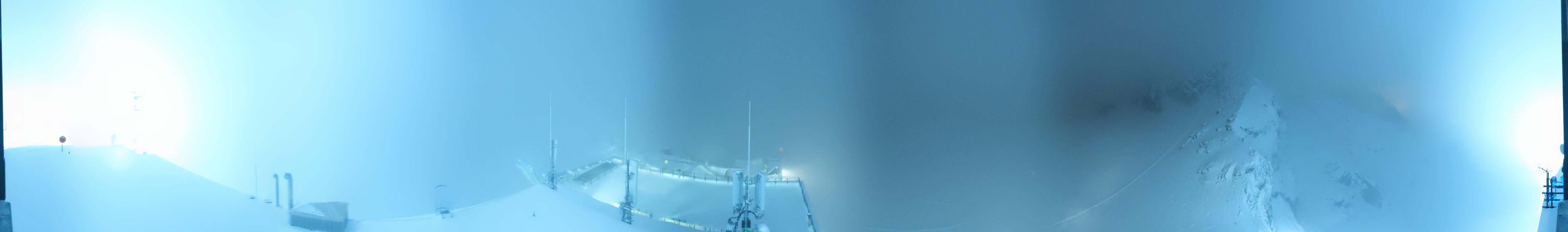 Archived image Panoramic webcam view at the Dachstein Glacier
