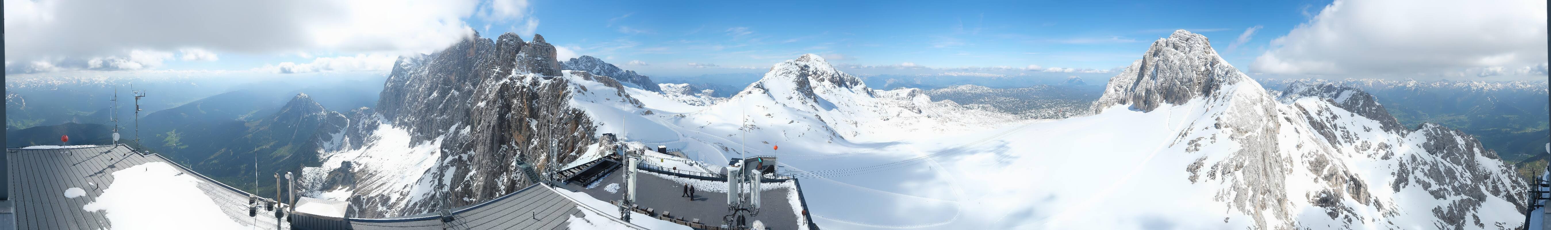 Archiv Foto Webcam Dachstein Gletscher: Panoramablick von der Bergstation