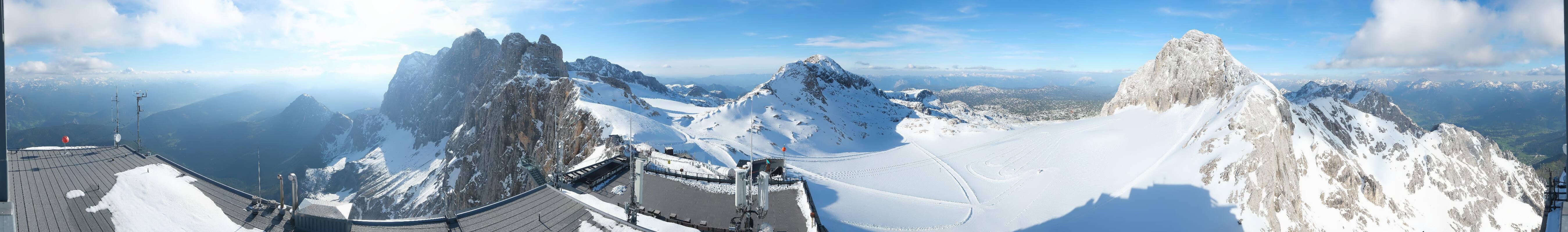 Archiv Foto Webcam Dachstein Gletscher: Panoramablick von der Bergstation
