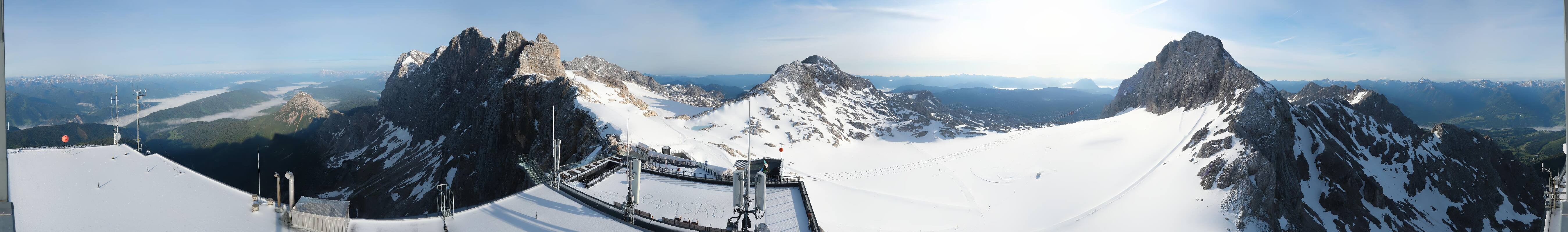 Archiv Foto Webcam Dachstein Gletscher: Panoramablick von der Bergstation
