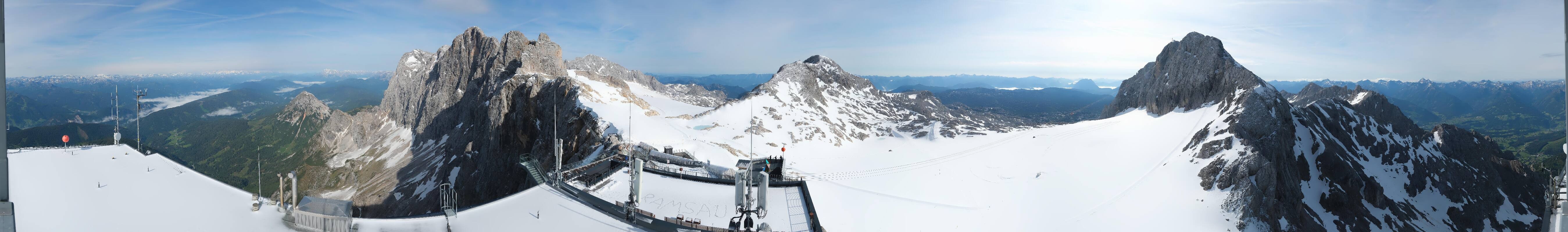Archiv Foto Webcam Dachstein Gletscher: Panoramablick von der Bergstation