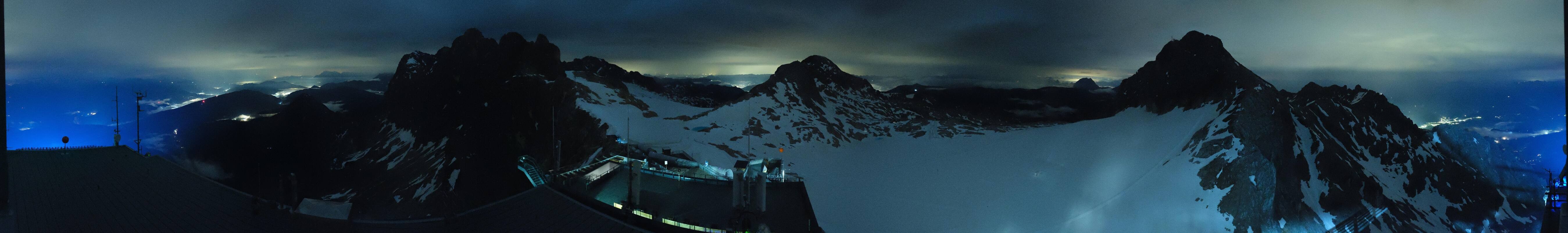 Archiv Foto Webcam Dachstein Gletscher: Panoramablick von der Bergstation