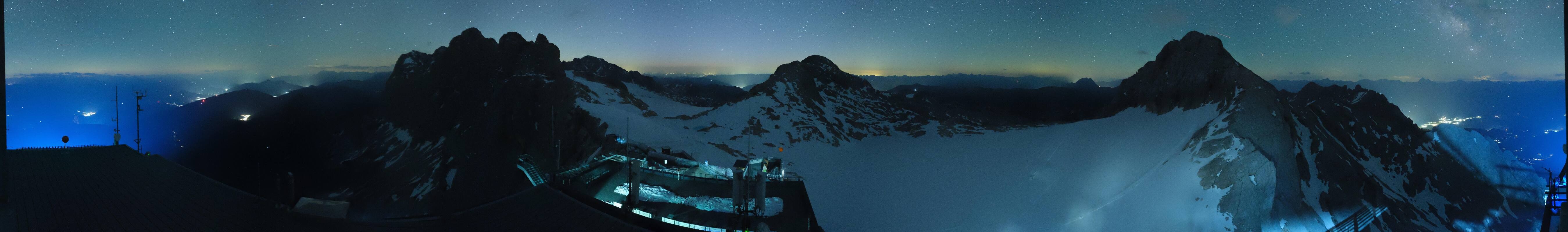 Archiv Foto Webcam Dachstein Gletscher: Panoramablick von der Bergstation