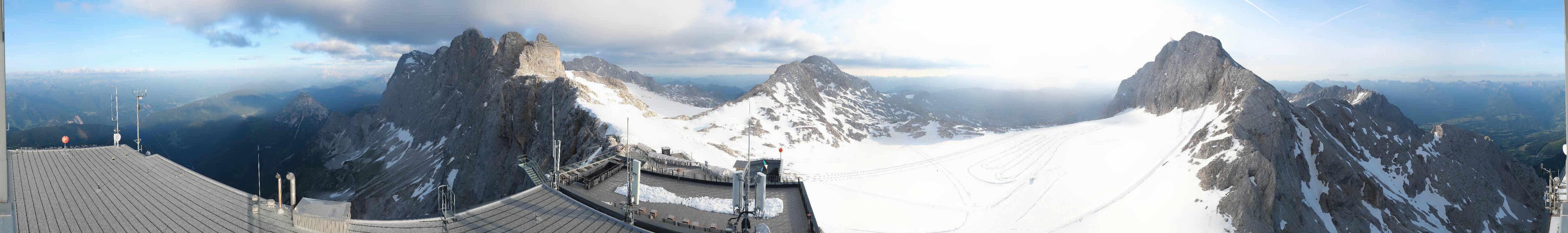 Archiv Foto Webcam Dachstein Gletscher: Panoramablick von der Bergstation