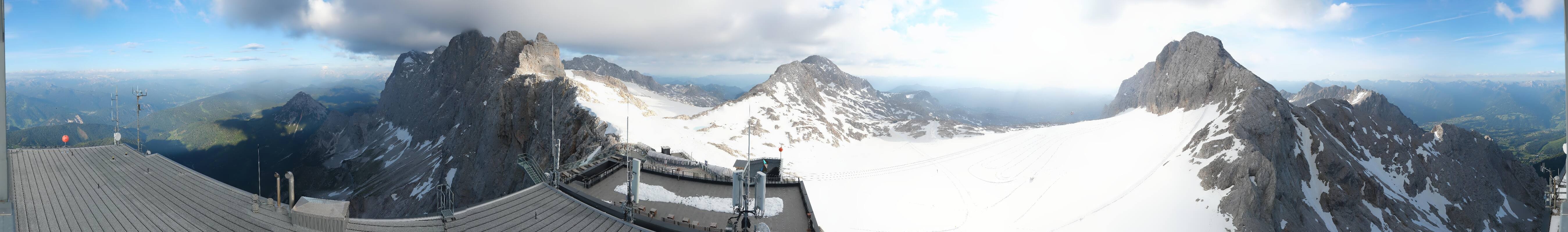 Archiv Foto Webcam Dachstein Gletscher: Panoramablick von der Bergstation