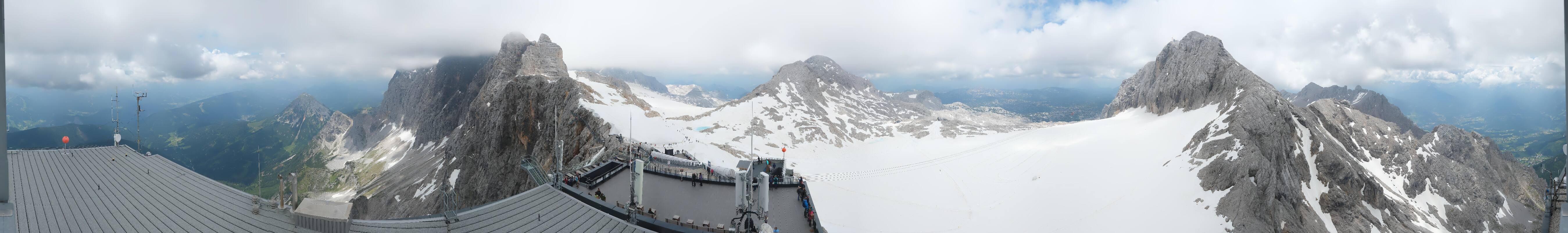 Archiv Foto Webcam Dachstein Gletscher: Panoramablick von der Bergstation