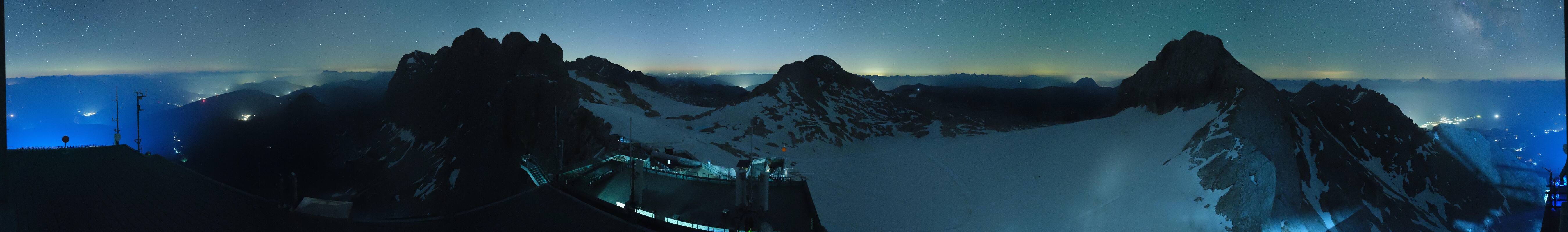 Archiv Foto Webcam Dachstein Gletscher: Panoramablick von der Bergstation
