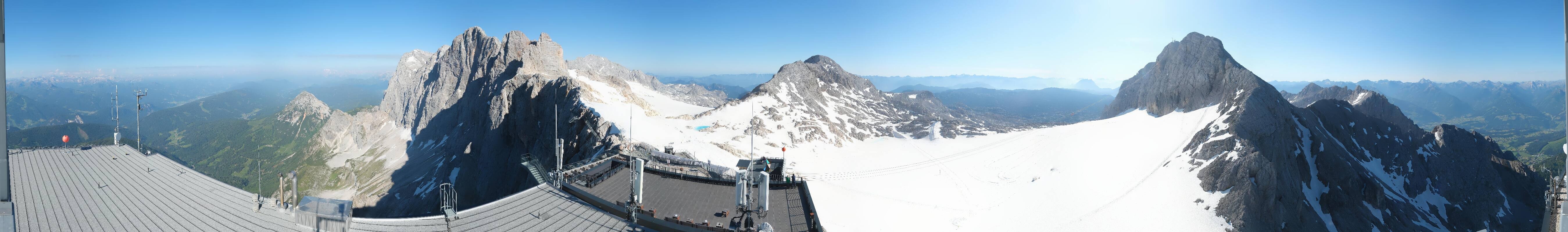 Archiv Foto Webcam Dachstein Gletscher: Panoramablick von der Bergstation