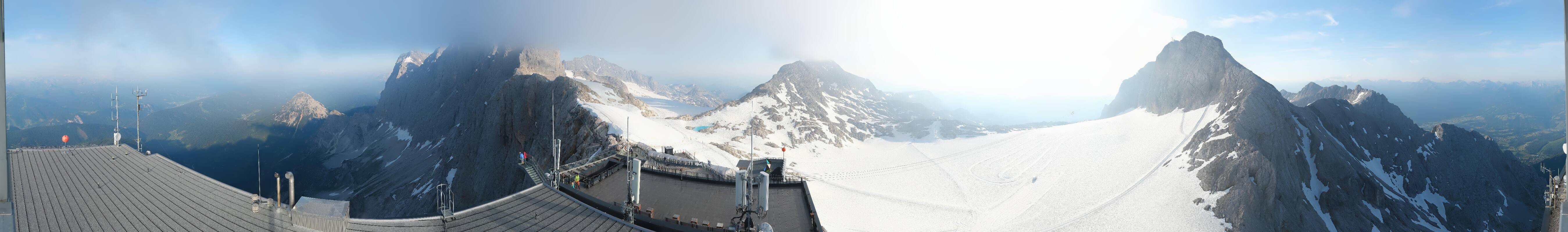 Archiv Foto Webcam Dachstein Gletscher: Panoramablick von der Bergstation