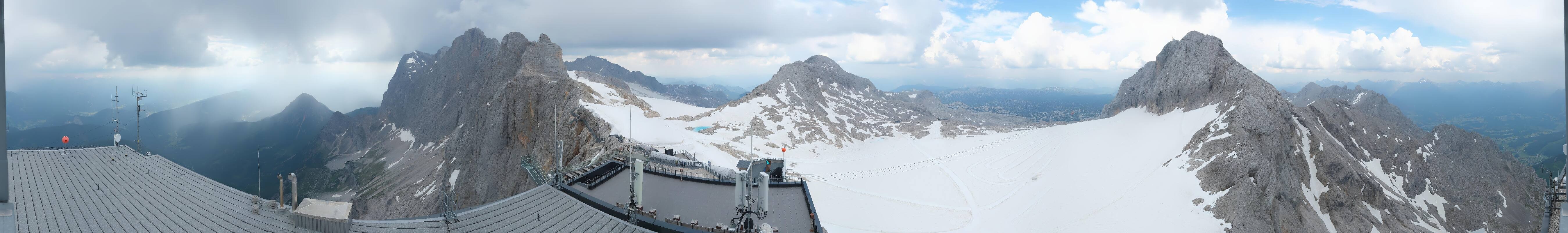 Archiv Foto Webcam Dachstein Gletscher: Panoramablick von der Bergstation
